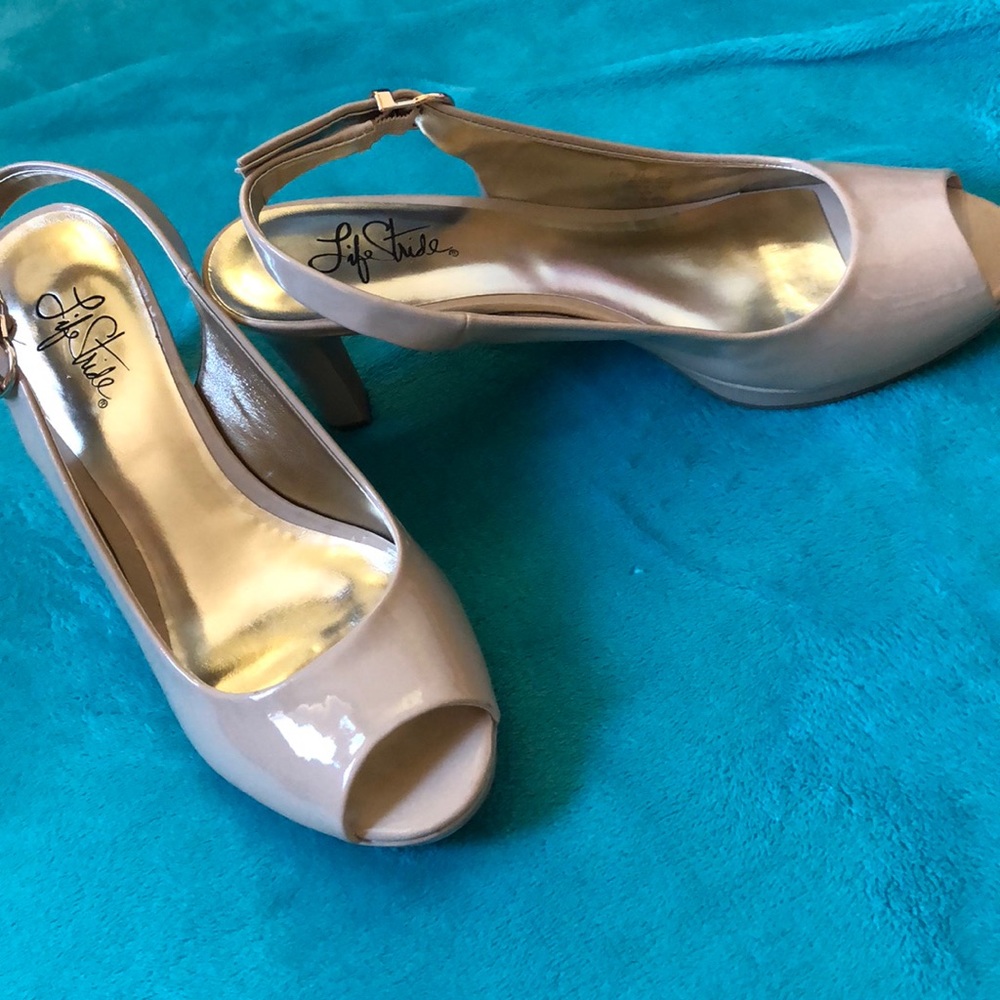 Nude peep toe heels